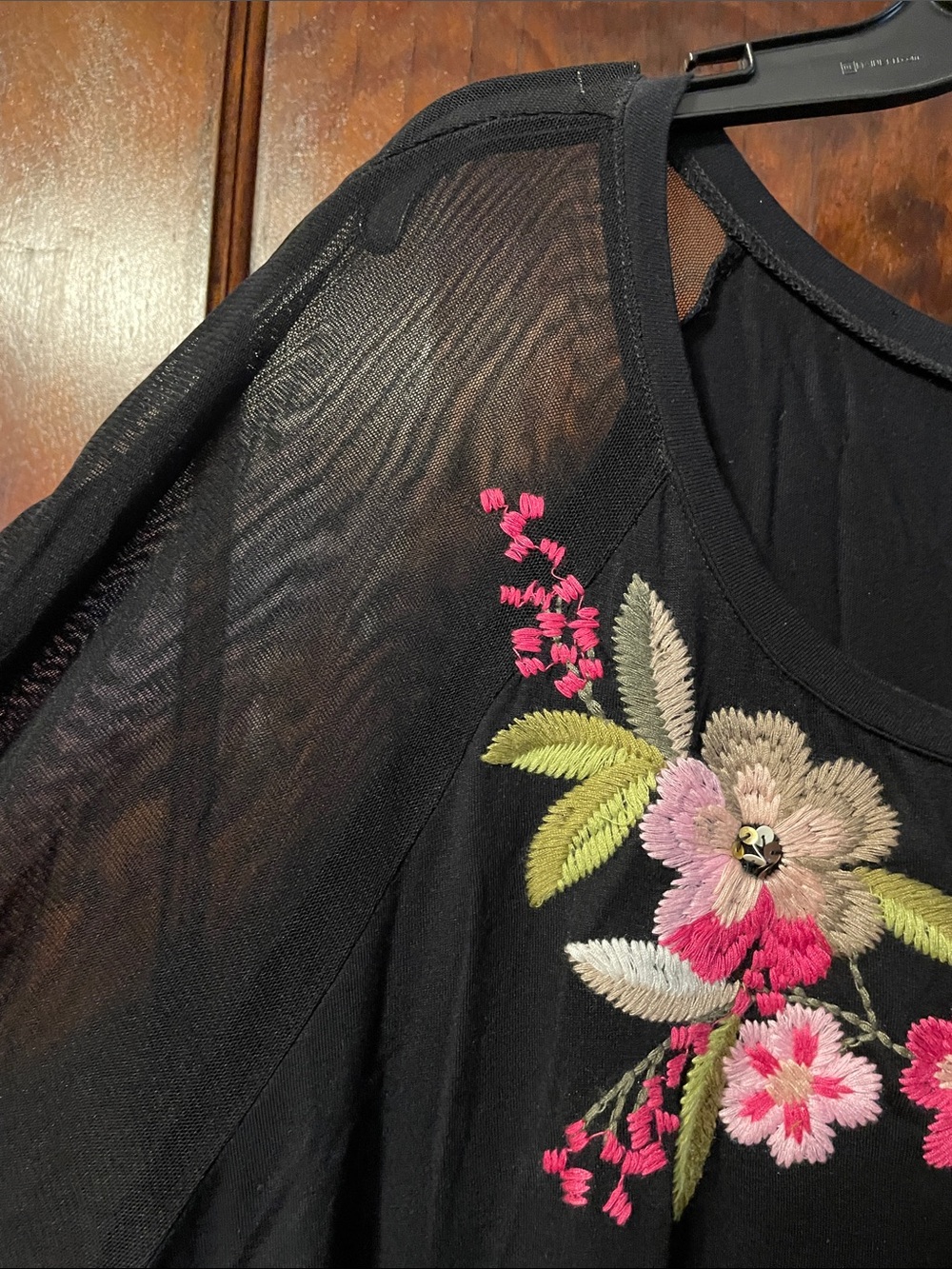 INC International Concepts Black Embroidered Floral Long-Sleeve Top - Picture 2 of 7